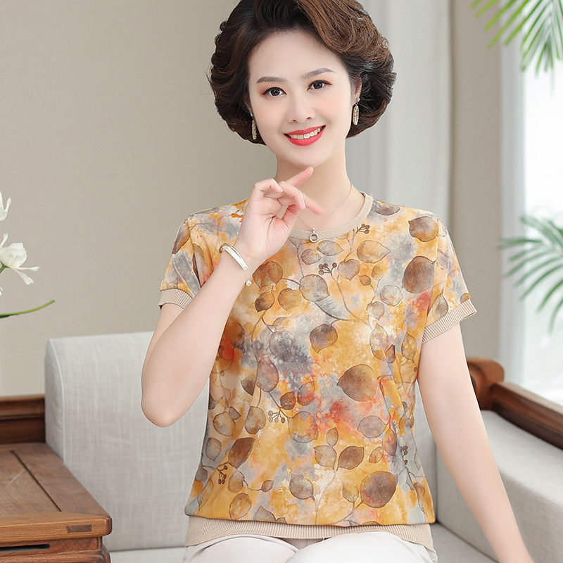 Mom Summer Clothes New Ice Silk Fashionable Short Sleeve T-shirt 2023 Middle-Aged and Elderly Women's Clothing Summer Slimming Thin Top for Women