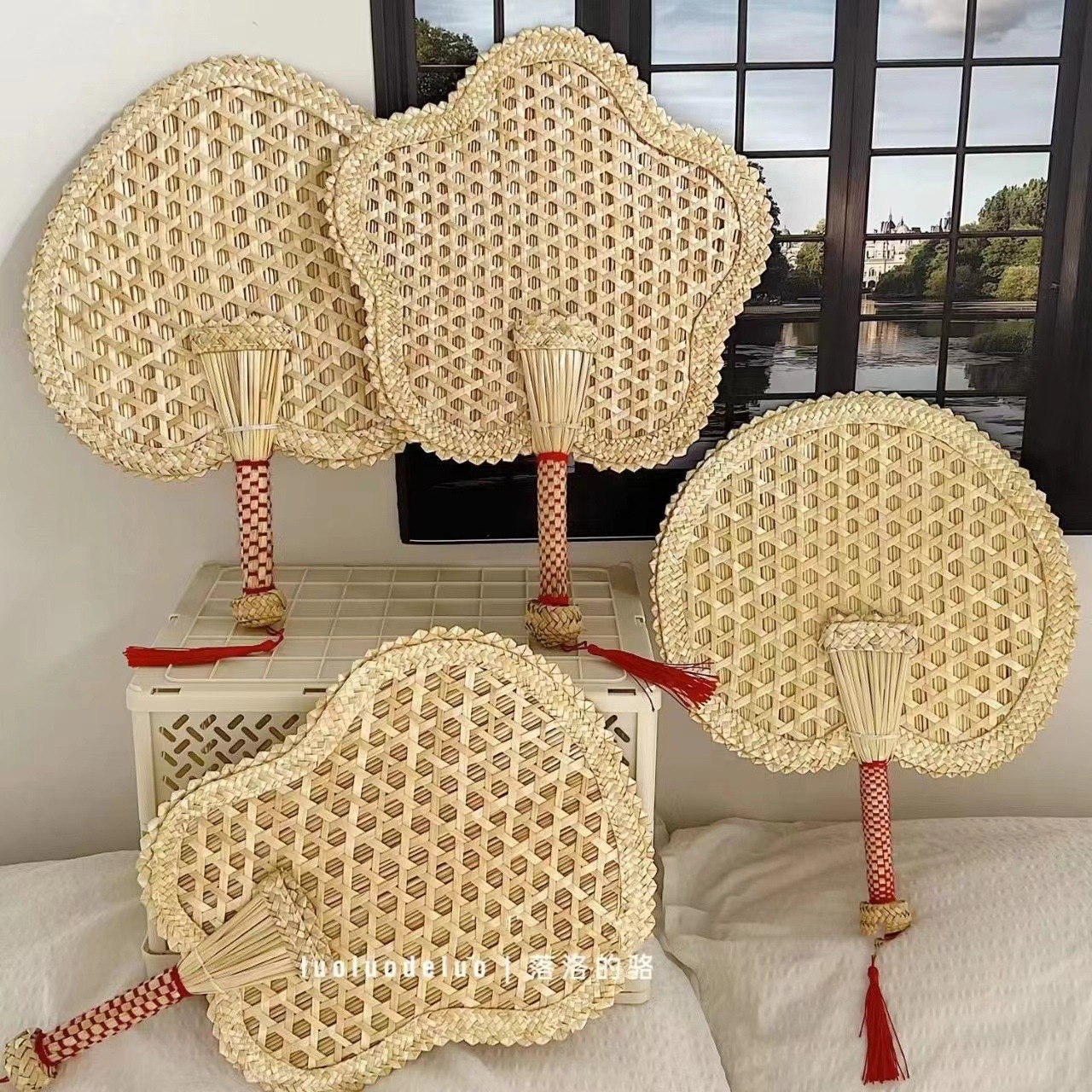 夏季小圆扇手工编织夏日麦秸扇子手摇扇宝宝婴儿驱蚊家用老式蒲扇