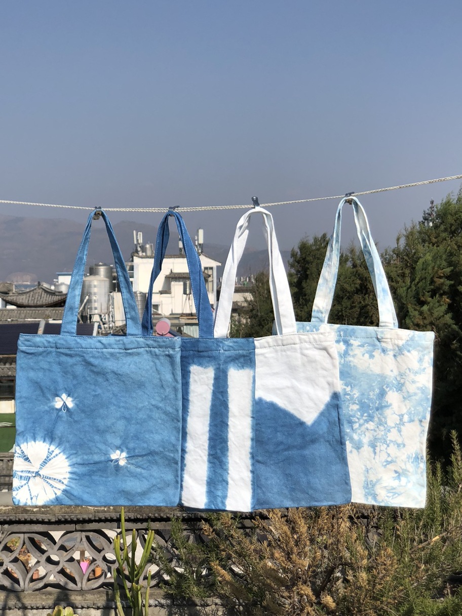 云南大理手工蓝染帆布包法扎染帆文艺气质板蓝根植物染布包单肩包