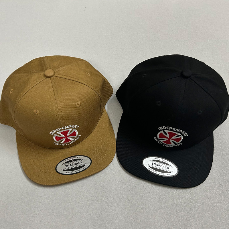 工厂现货街头滑板帽子个性十字架刺绣平沿棒球帽男女休闲通用外贸