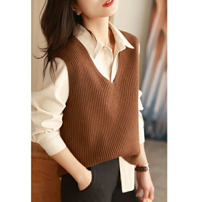 复古咖色v领针织马甲背心女春秋季新款叠穿毛衣无袖坎肩外穿马夹