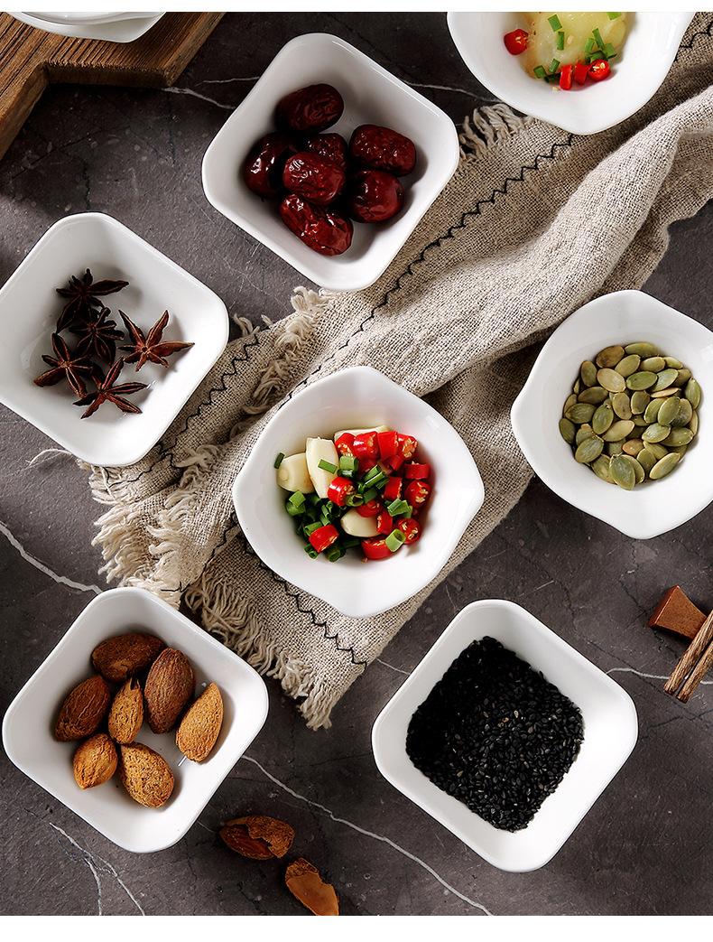 纯白色味碟花生碟蘸料碟辣椒酱碟酱油碟小醋碟调味碟酒店家用味碟