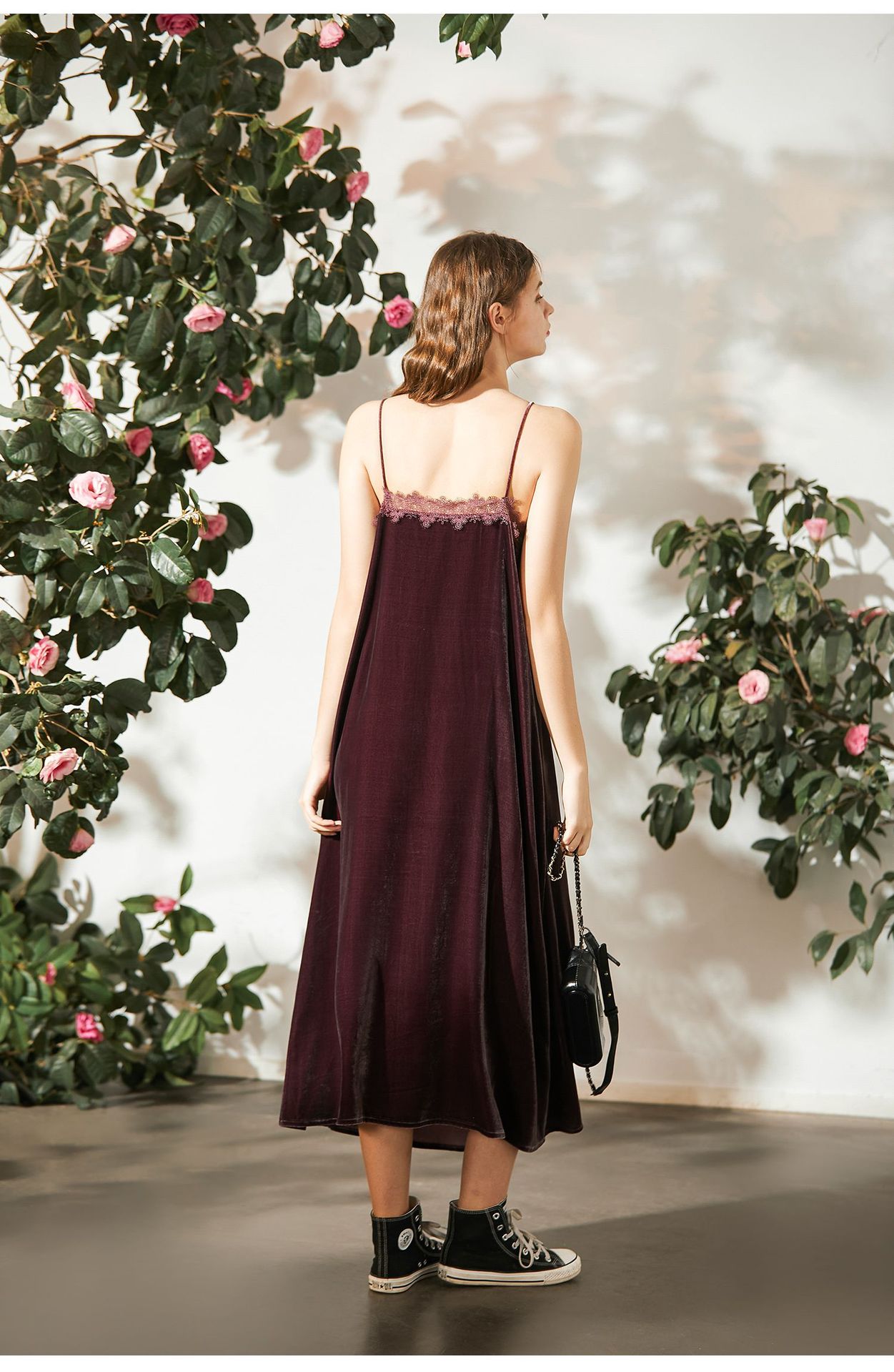 春夏新款奢华丝绒蕾丝吊带裙无袖名媛宽松法式连衣裙女长裙82989