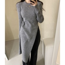 韩国chic冬季新小众设计感圆领侧开叉针织衫修身显瘦中长款毛衣女