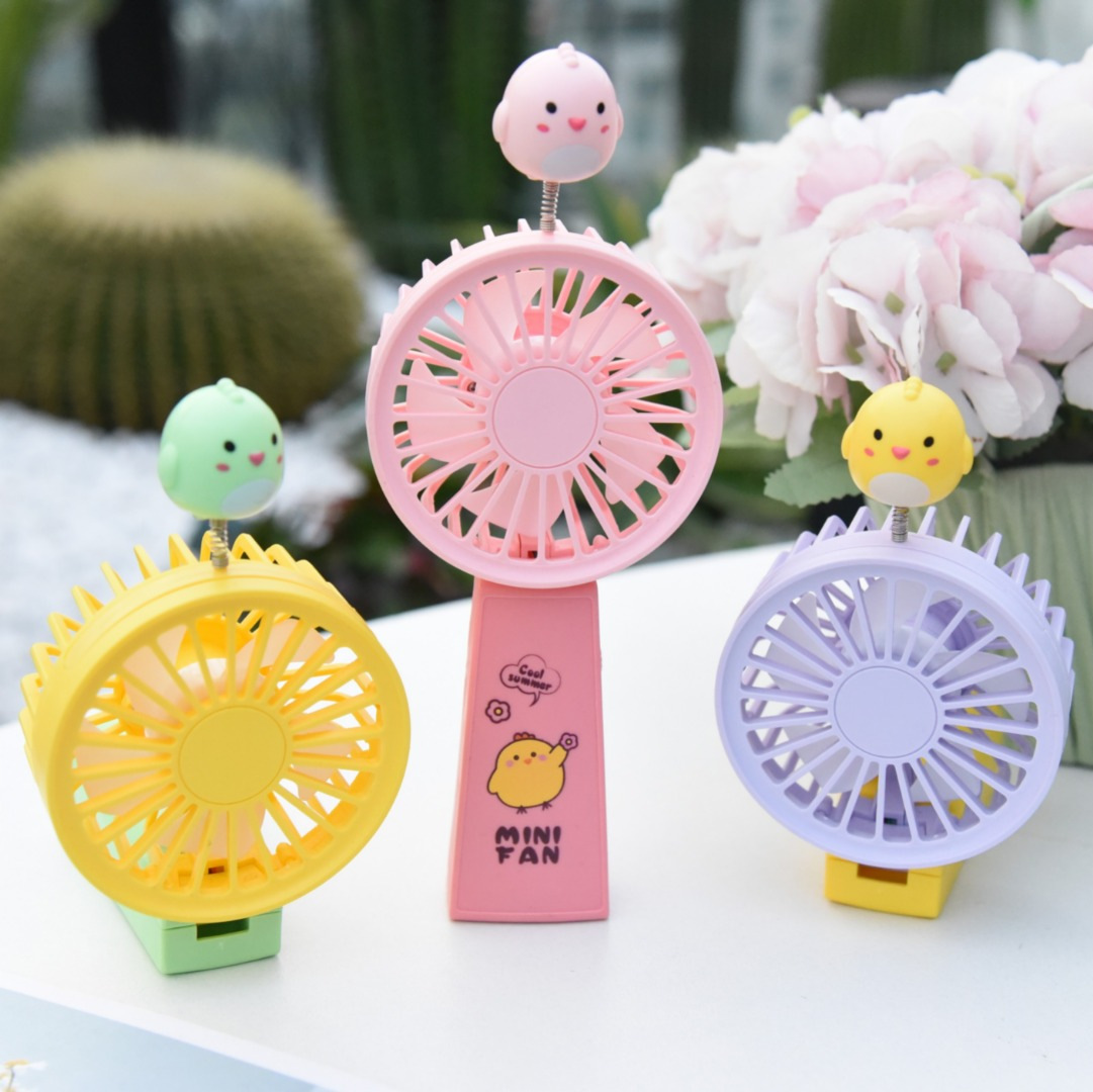 2023 New Foldable Rocking Cute Chicken Small Handheld Fan Rechargeable Children's Portable Summer Cooling Electric Fan