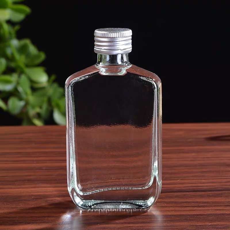 100ml透明小酒瓶加工磨砂带盖便携式酒瓶加工密封果酒瓶定制