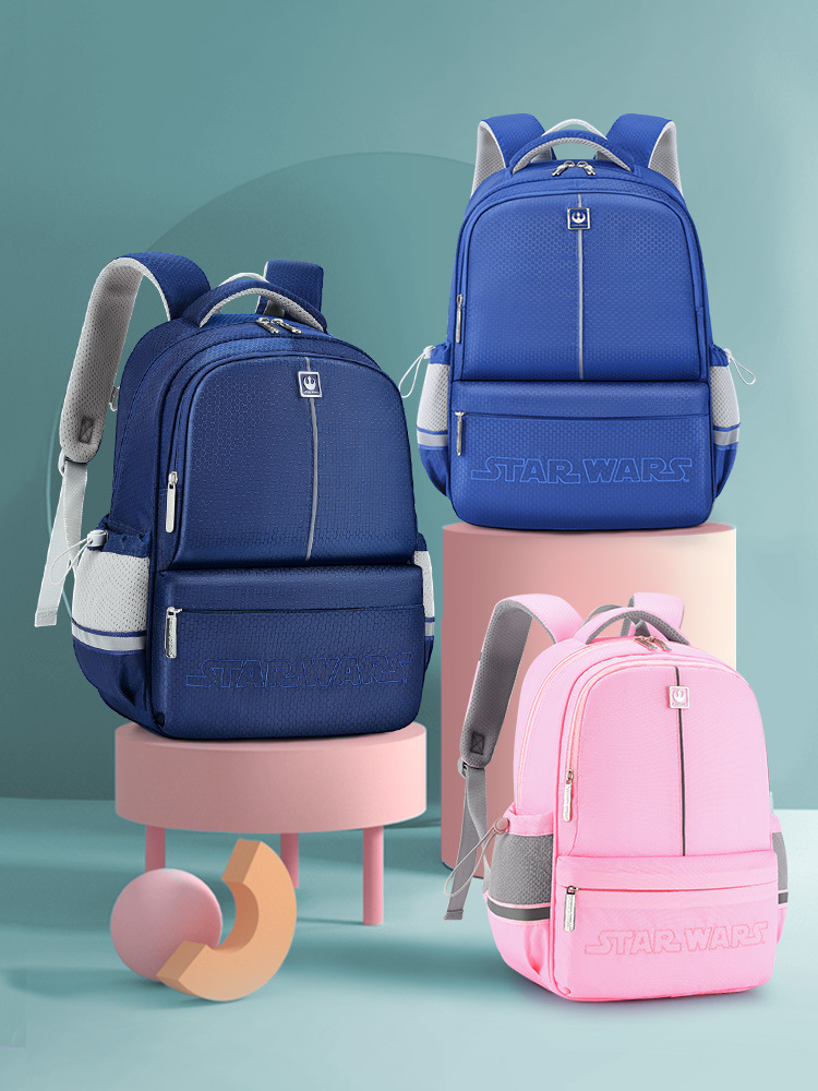 男童一年级书包轻