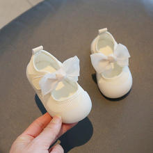 春秋女宝宝鞋子婴儿软底学步鞋0一1-2岁婴幼儿网面透气方口公主鞋