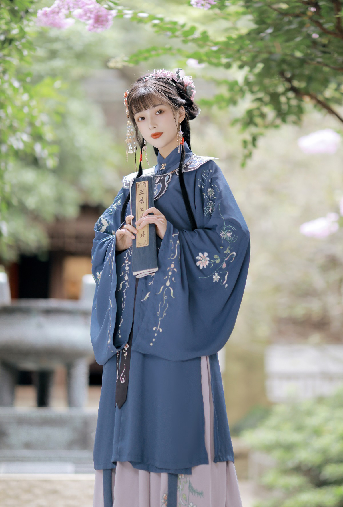 原创设计新款梦沉香汉服中国风刺绣立领杉襦裙云肩8098