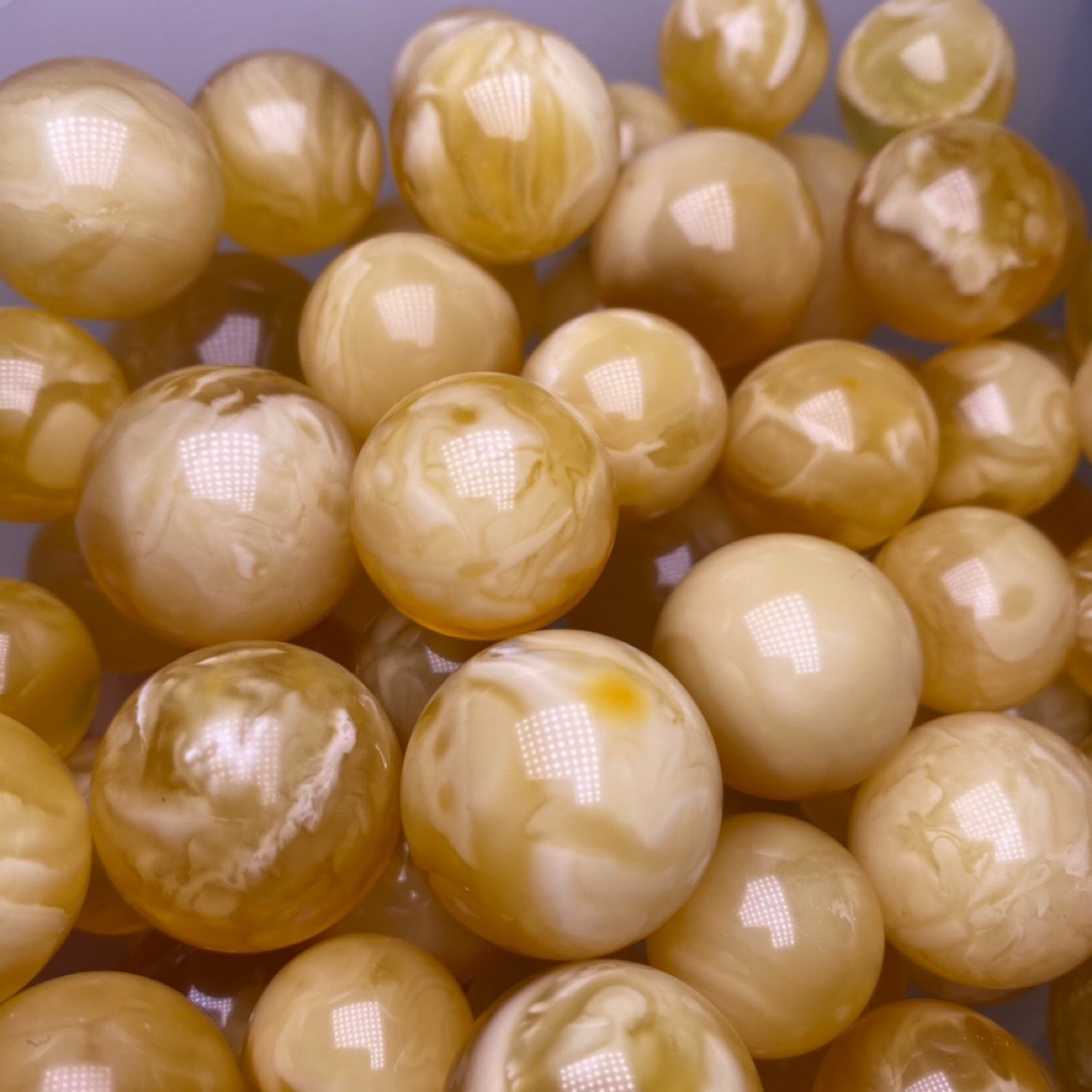 纯天然蜜蜡 俄料白花蜡 圆珠 蜡质浓郁 纹理清晰 尺寸18-26