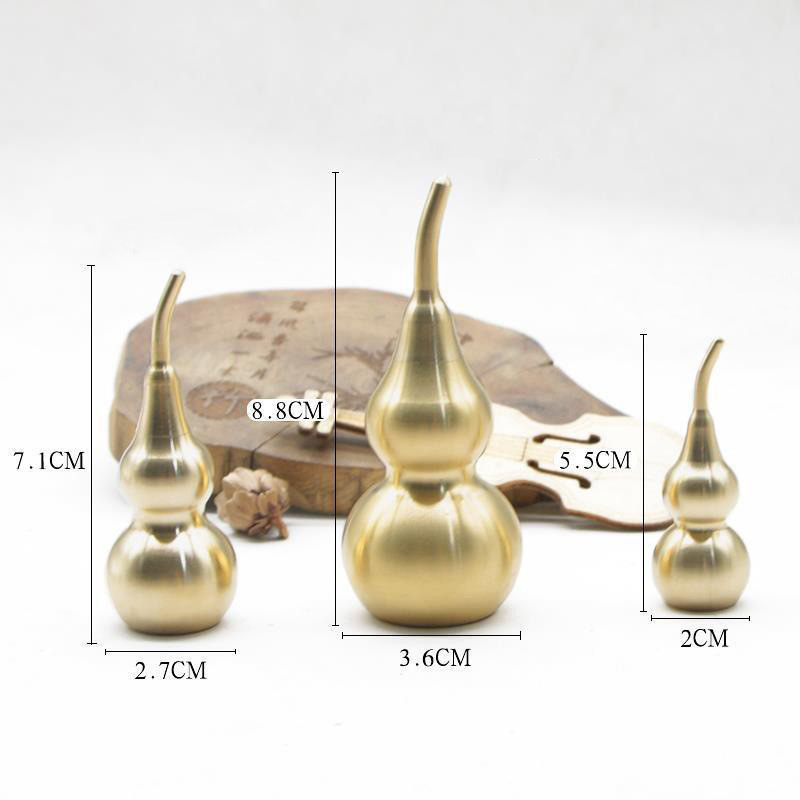 Pure Yellow Copper Gourd Pendant Decoration Keychain Solid Hollow Gourd Pendant Car Pendant Crafts Wholesale