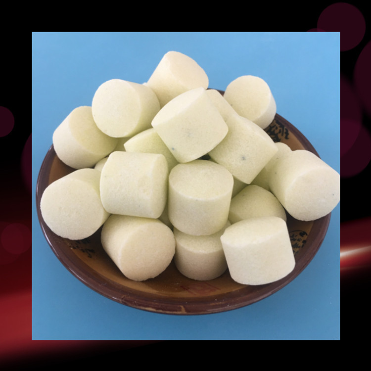 山东现货黄粉盐氯化钠 水族馆观赏鱼用99含量黄色球状黄粉盐-阿里巴巴