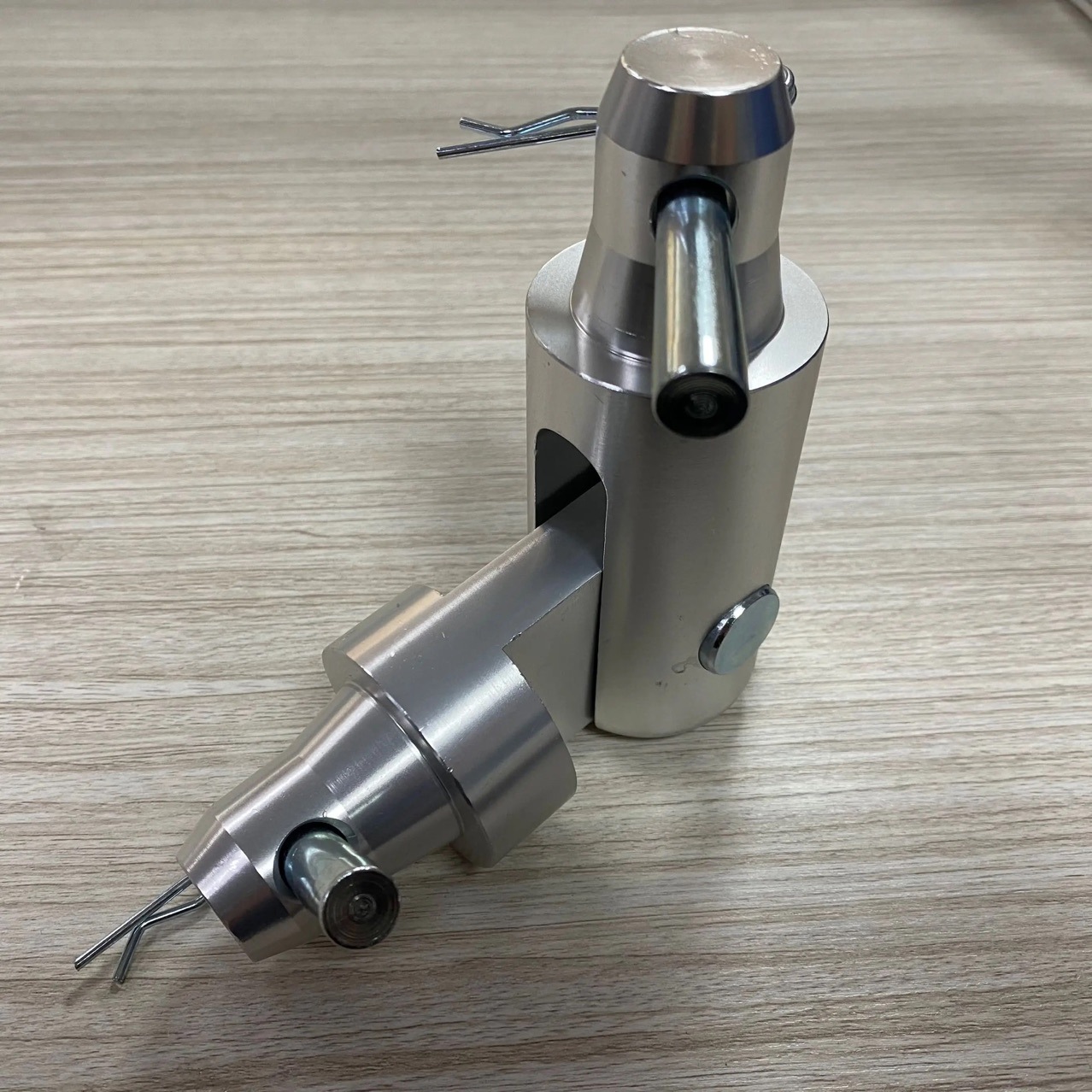 厂家直供全铝插销架活节销钉焊接架配件舞台架配件可移动展会展厅