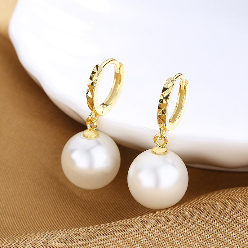 简约百搭耳扣珍珠耳饰女925银韩国大气质耳坠新款车花圆耳环批发