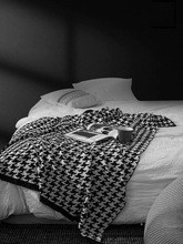 黑白色千鸟格沙发盖毯北欧毛毯办公室午睡空调毯针织毯子床尾巾