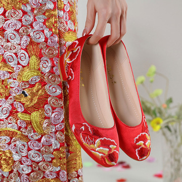 中式龙凤裙褂鞋红色粗跟结婚鞋旗袍鞋新娘鞋龙凤绣花鞋秀禾服女鞋