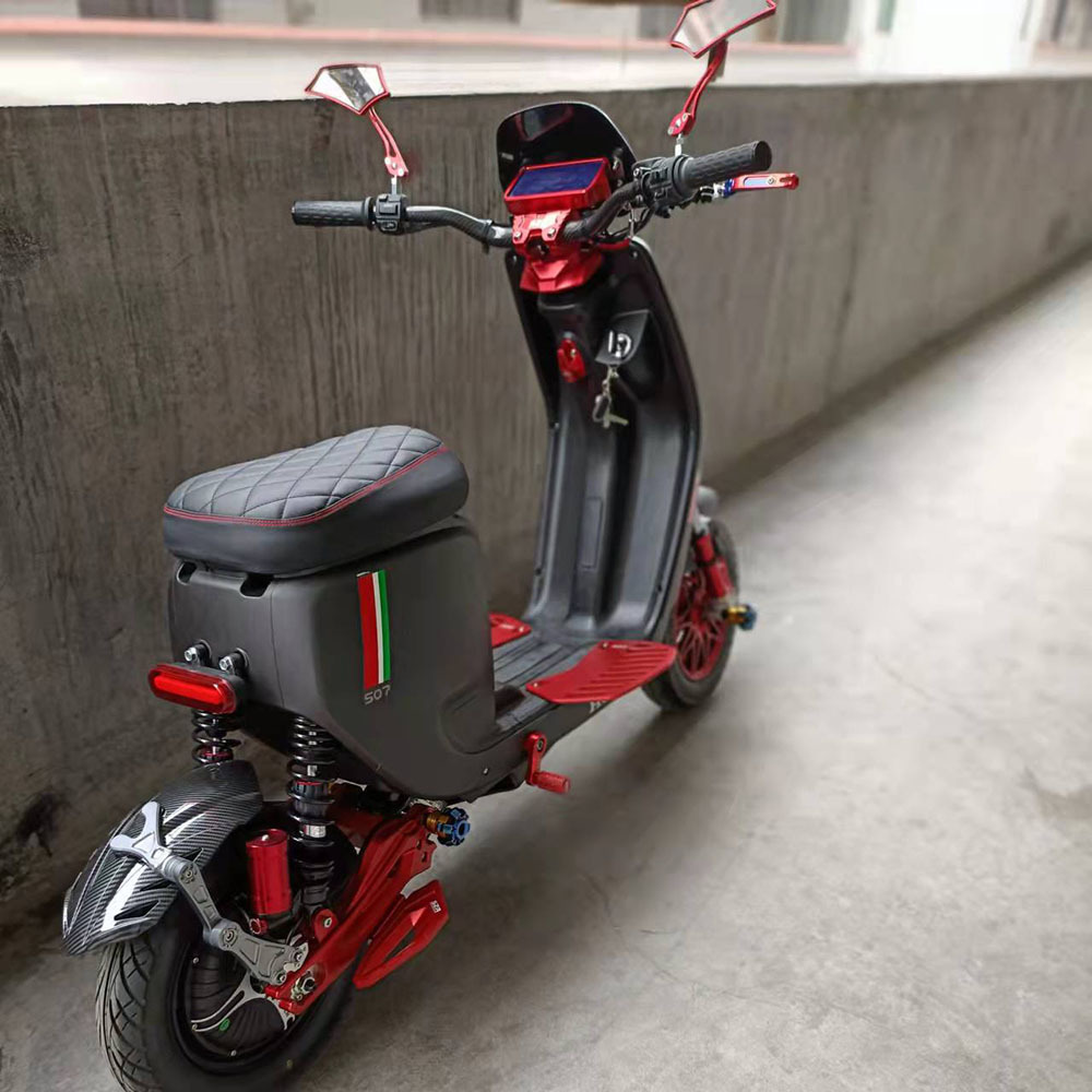 电动车加宽脚踏板适用于新大洲本田s07前置踏板放脚板改装配件