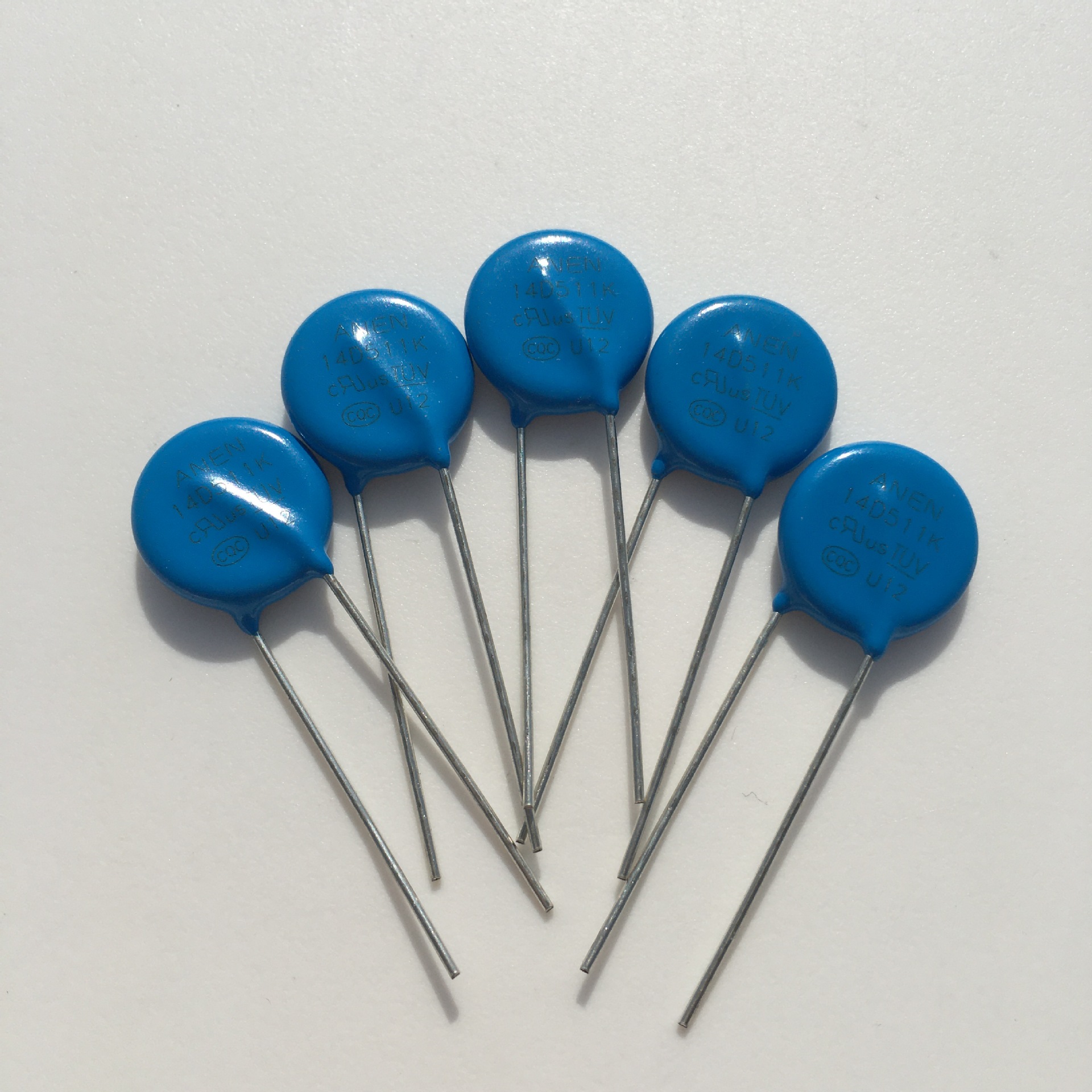 ul认证14d511k 500v压敏电阻 深圳工厂直径14mm±10%压敏电阻