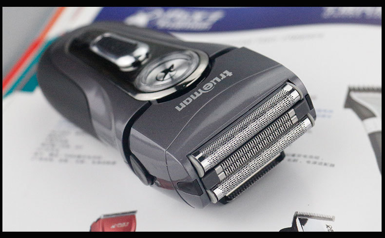 真汉子往复式剃须刀电须刀电动男士剔胡刀充电式刮胡须刀三刀头