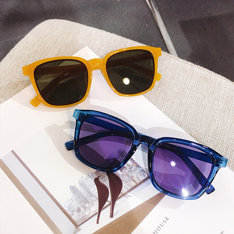 夏季果冻色墨镜女ins复古2021新款太阳眼镜显瘦韩版潮网红款街拍