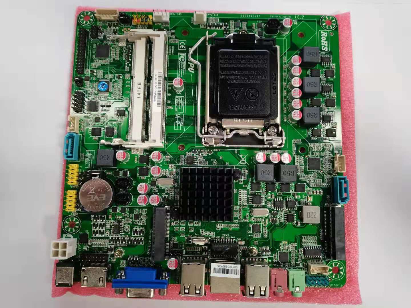 全新H61-D3双槽主板,支持台式机CPU、笔记本内存条,性价比高