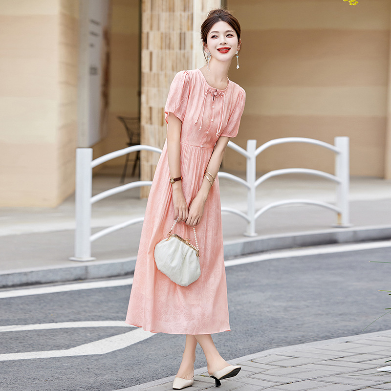 夏季粉色连衣裙女2024爆款新款高级感新中式复古收腰时尚漂亮裙子