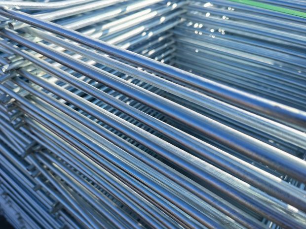 定制热镀锌铁丝网片小孔加粗货架狗笼网格片建筑钢筋网片镀锌网片