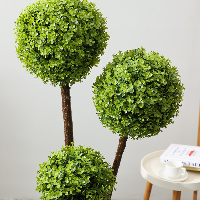 仿真大尤加利盆栽，北欧风室内装饰活动布置。