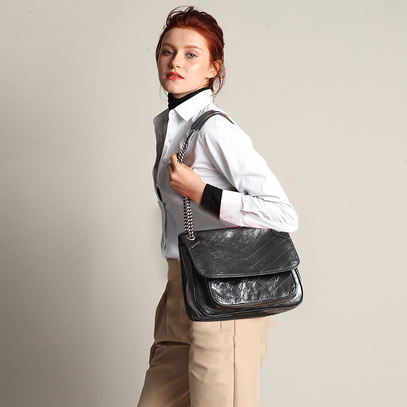 力荐真皮杨树林niki链条包头层油蜡皮邮差包大容量单肩斜跨流浪包