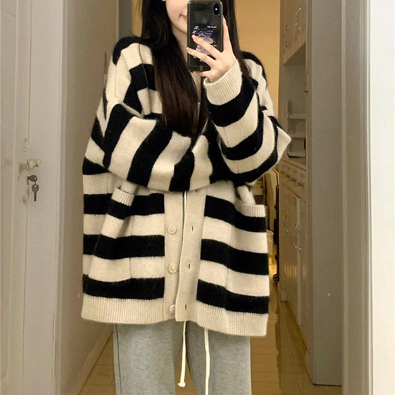 Korean Style Idle Style Contrast Color Striped Sweater Coat Women's 2023 Spring and Autumn New Loose All-Match Knitted Cardigan Coat