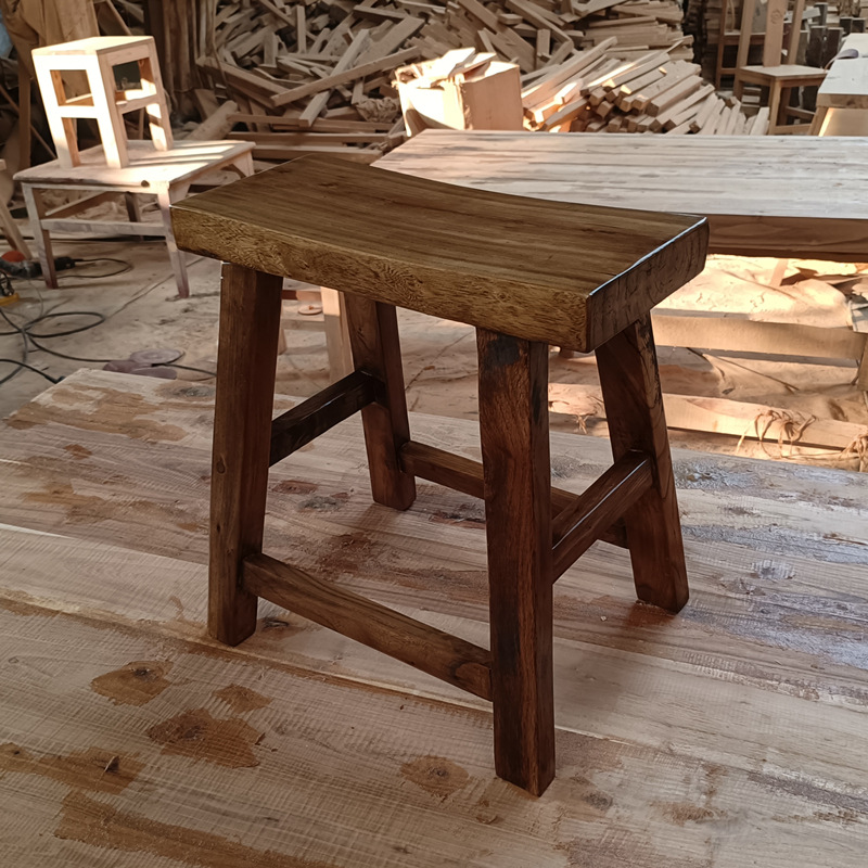 批发木质板凳面馆饭店方凳中式饭店长板凳实木凹面火锅桌凳餐馆凳