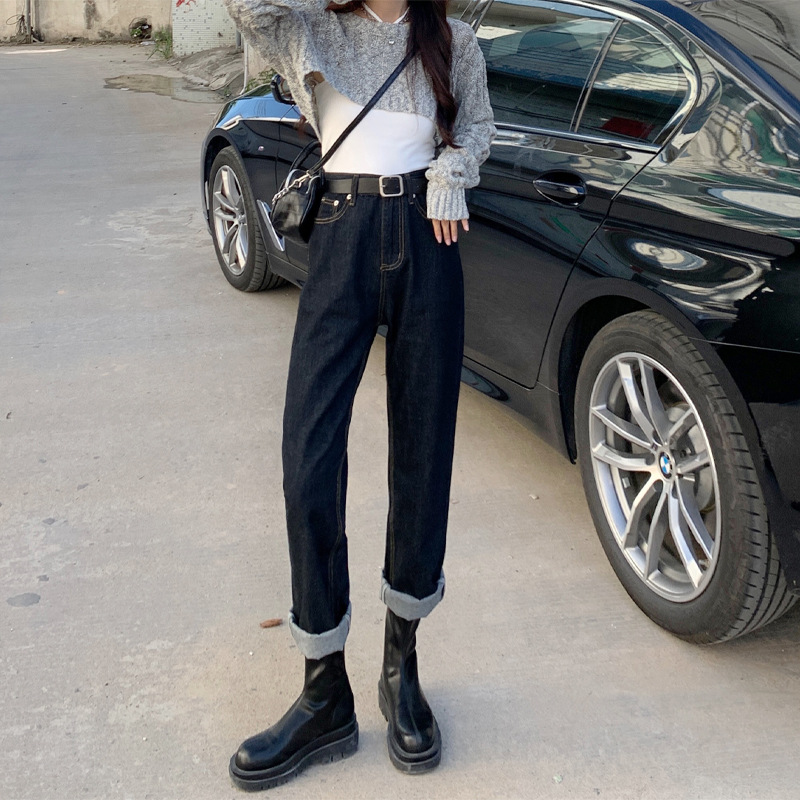 梨形身材黑色直筒牛仔裤女2021春秋高腰显瘦搭配马丁靴卷边烟管裤
