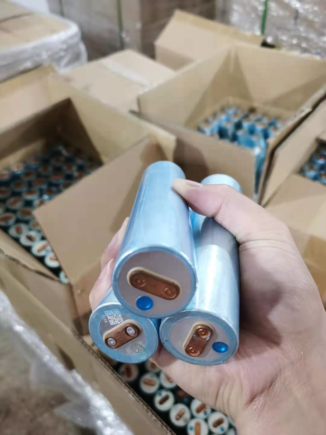 国轩33140 磷酸铁锂锂电池15.5ah全新未循环电动车/太阳能蓄电池