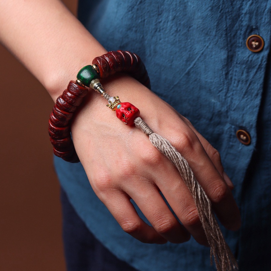 厂家直销朱砂凤眼扇面老凤眼菩提手串直播推荐