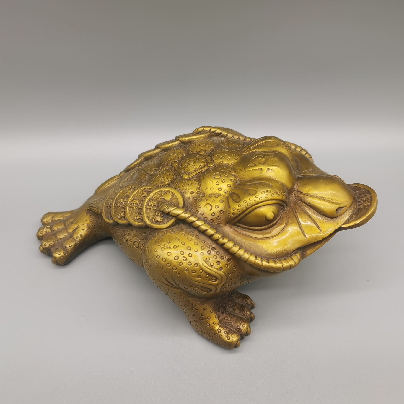 厂家批发黄铜古玩铜器收藏  复古金蟾吐钱  古香古色做工精湛