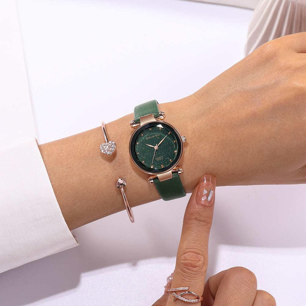 简约文艺学院风女学生手表 满天星闪粉面细皮带女士手腕表watch