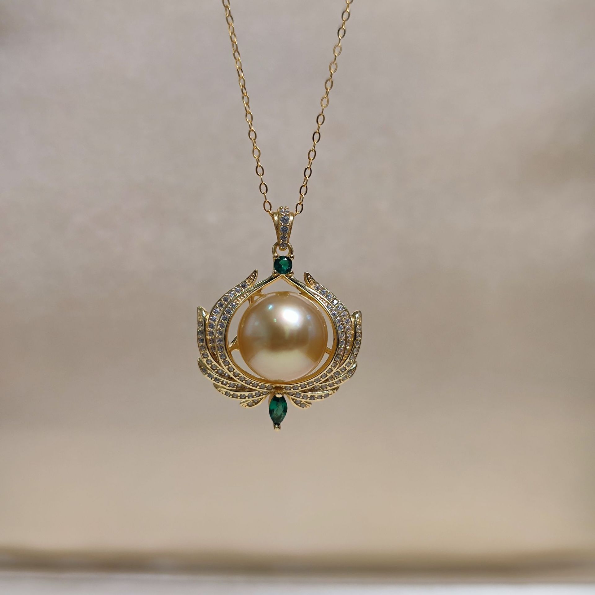 珍珠吊坠海水南洋金珠浓金项坠11-12mm近正圆珠宝轻奢气质首饰品