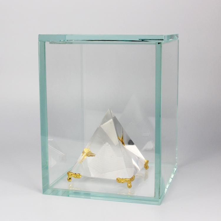 厂家直销一件代发 陈列展示玻璃盒 美观大气水晶工艺品