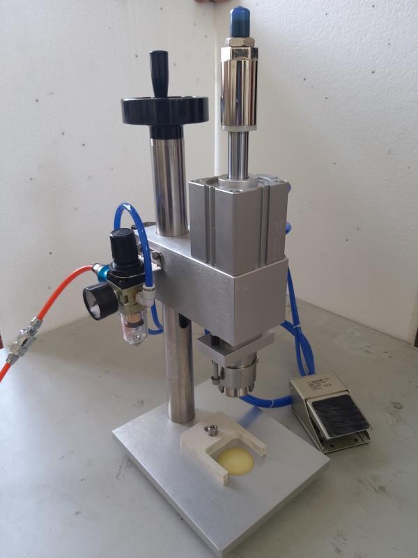 口服液瓶压盖机 西林瓶锁口机 针粉瓶口轧盖机