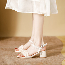 凉鞋女2024年新款夏季粗跟时装法式女鞋仙女风配裙子一字带高跟鞋