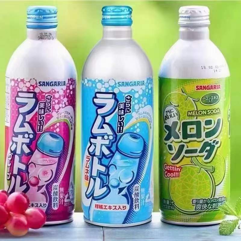 批发日本进口三佳利波子汽水原味 葡萄哈密瓜味网红碳酸饮料500ml