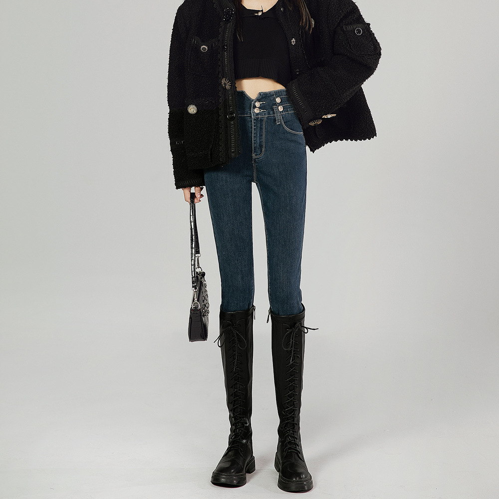 搭配牛仔裤鞋子女