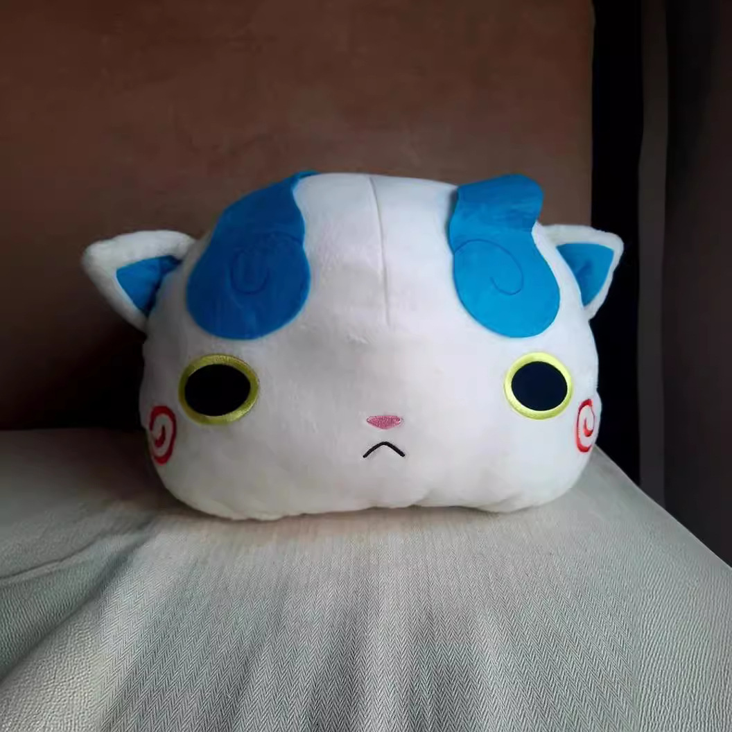 新款komasan 小猫咪抱枕 毛绒玩具 玩偶 公仔-阿里巴巴