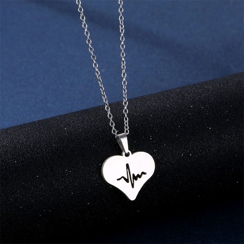 Cross-Border Stainless Steel Love Necklace Women's South American New Heart-Shaped ECG Pendant Clavicle Chain Earrings Set