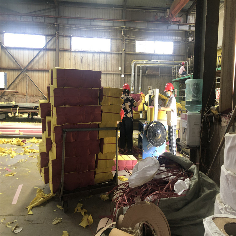 0成交0件供应压抛黄烧纸 可印刷大轴烧纸直销加泡锯末火纸 尺寸按要求