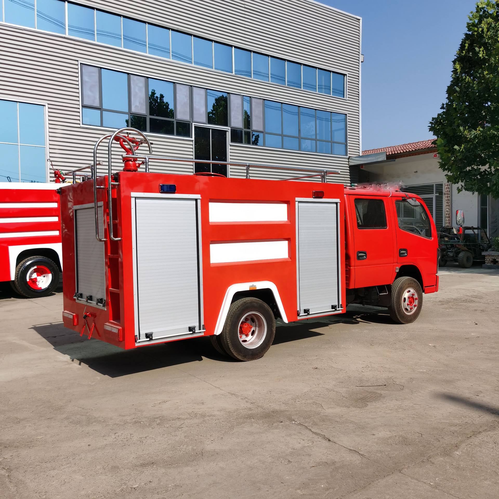 中型消防车