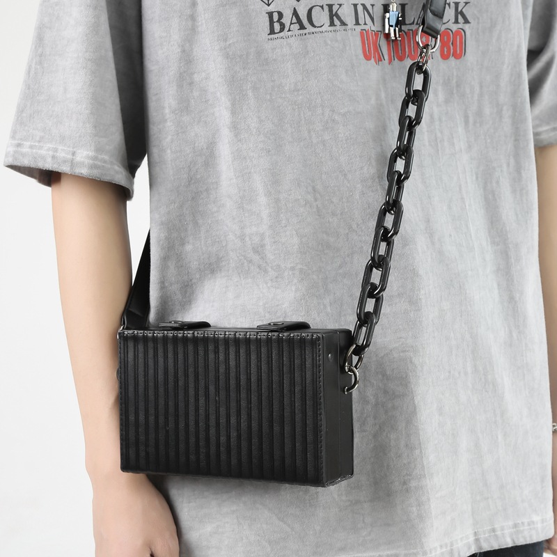 Fashion Box Bag Personalized Minority European and American Shoulder Bag Men's Fashion Brand Chain Pu Messenger Bag Women's New Small Square Bag Fashion