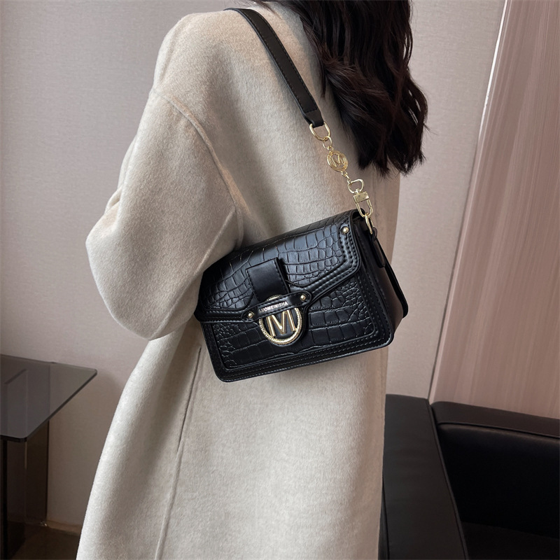 High-End Retro Crocodile Pattern Shoulder Bag Square Pouch Women's Bag 2022 New All-Matching Underarm Bag Autumn and Winter Cross-Body Bag