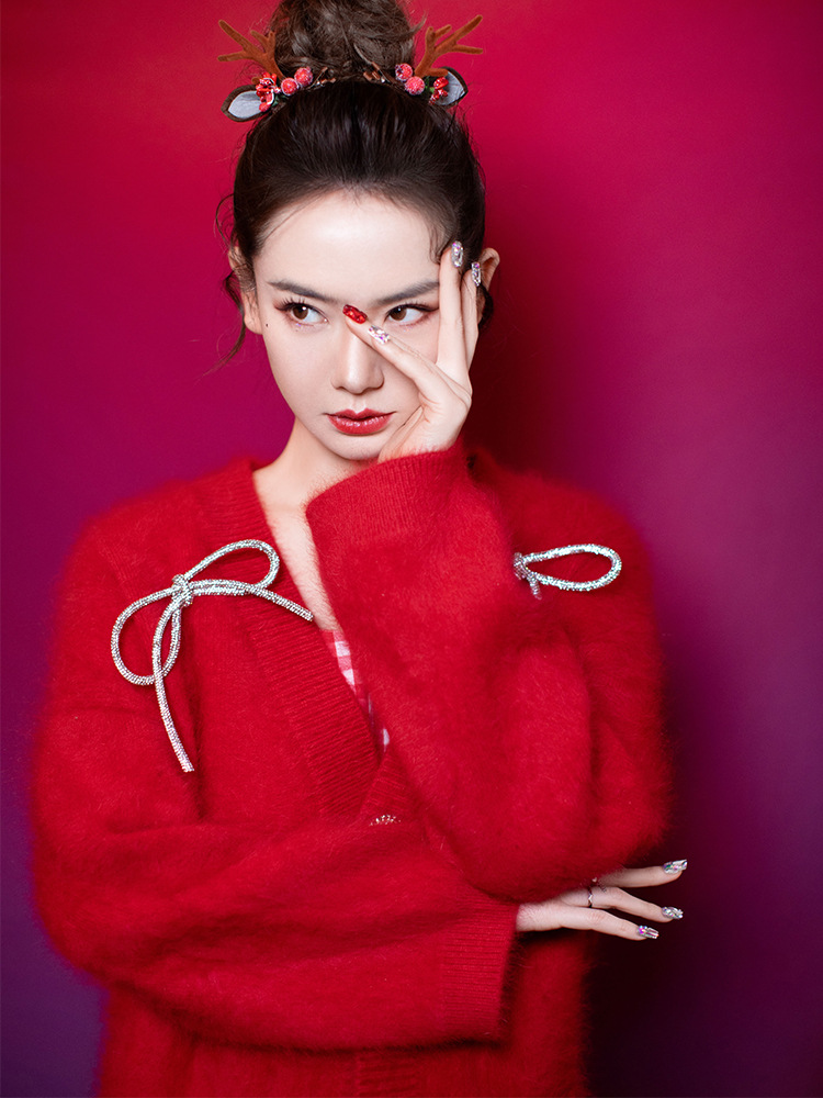 现货戚薇明星同款新年红色毛衣小香风开衫2022本命年女装洋气衣服