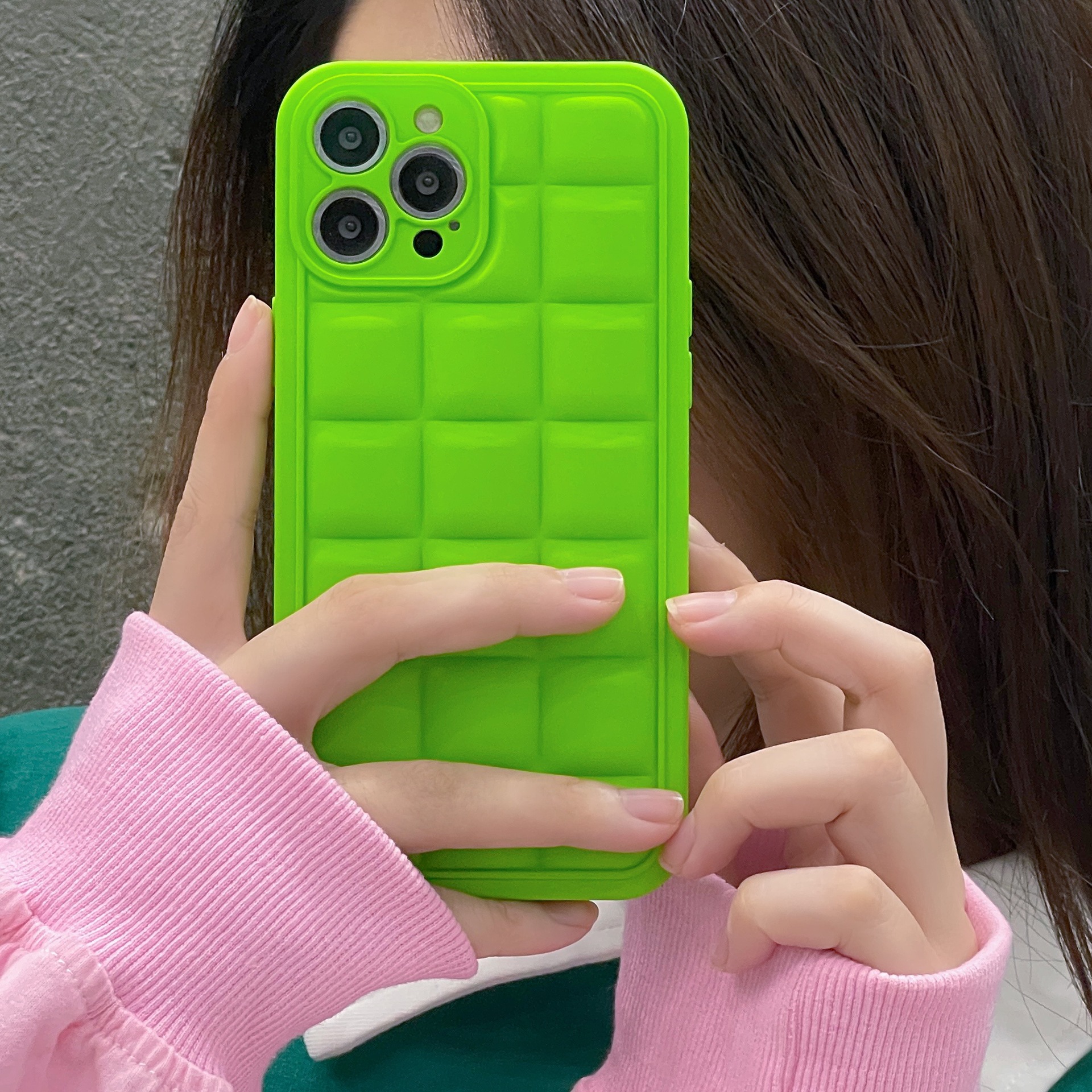 ins巧克力格纹适用iphone12promax苹果13手机壳11情侣xs/xr荧光绿